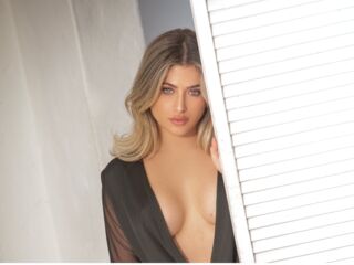 hot webcamslut IrinaMolkova