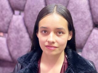 fingering camwhore IssaMontenegro