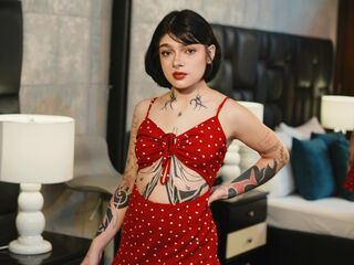 free nude webcam show IvanaDeLuca