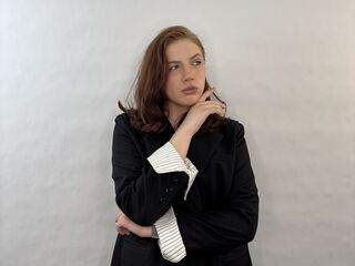 beautiful webcam girl IzolaDonawa