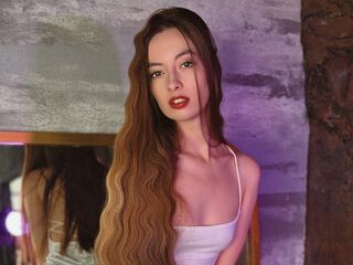 camgirl showing tits JinnyShine