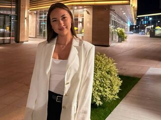 cam girl webcamsex KaranAreas