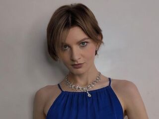 hot live girl KarinaBiz