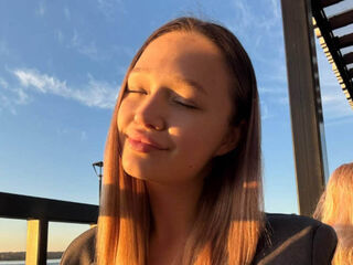 nude cam girl photo KatharineDeakyne