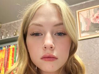 webcam strip tease show KimbraNolazco