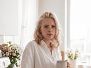 hot strip tease web cam LanoraZottola