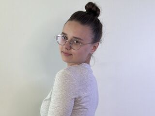 cam girl fingering LarraineKaber