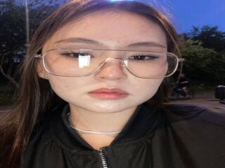 camgirl webcam picture LauriMoradel