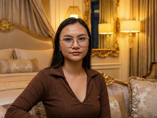 live webcam model LeticiaHinkley