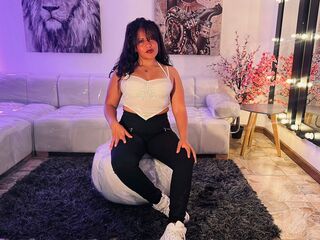 masturbating LiliVelvet