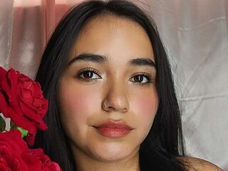 naughty camgirl LilithRoxe