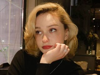 chatrubate cam girl LilithYongi