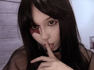 naked camgirl fingering pussy LilithZaruba