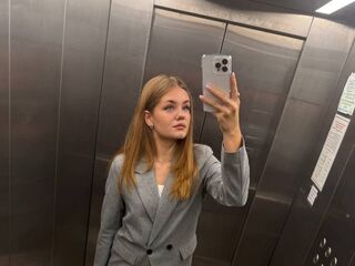 cam girl camsex LizzieIacovino