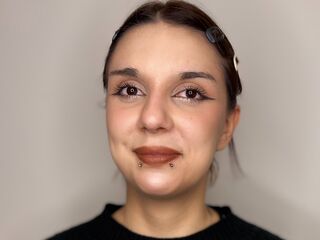 shower web cam LoniFessel