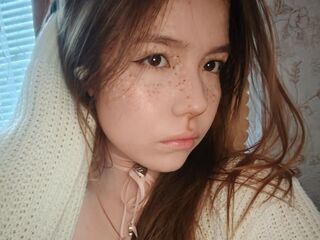 sexcam show LouannMuench