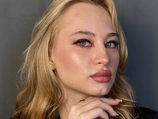 live sex show LucileNeuburger