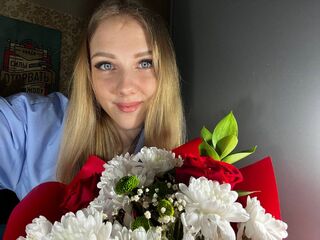 naked girl with webcam LusiAime