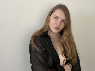 live free chat MadalineMosman