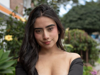 nude cam MaddieColinss