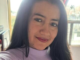 girl showing pussy MariaStrike