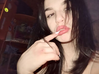 camgirl fingering bald pussy MarinaSemo