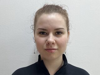 cam girl masturbating with dildo MarjorieJones