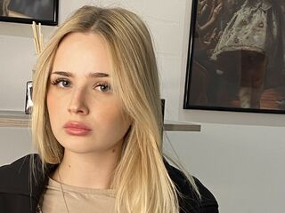 free hardcore porn cam MarnieRhyner