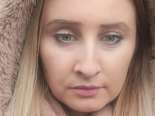 hot web cam show MaryEma