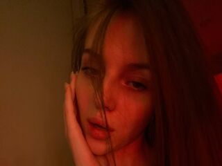 naked girl with webcam masturbating with sextoy MillieBurnworth