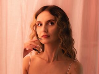 girl showing pussy MoonSeraphine