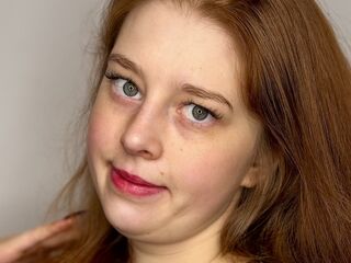 naked cam girl masturbating with sextoy NataliaRear