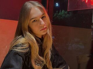 hot cam NellMocarski