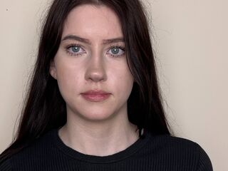 webcamgirl OssieMichard