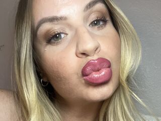 free livecam PeachyyBunnyy