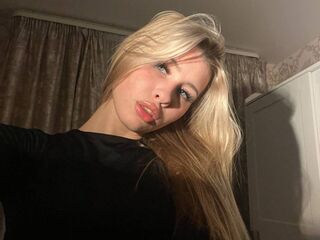 naughty webcamgirl RowanBellamy