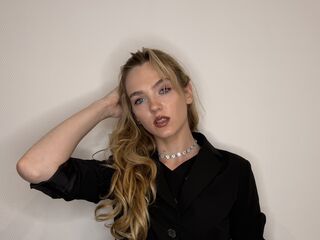 topless webcam girl RubyMoore