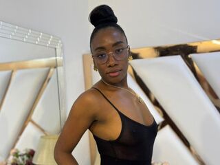 hardcore show SelenaRoas