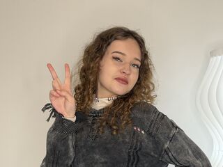 hot girl webcam SherikaMantony