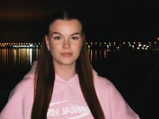 nude webcam girl pic StaceyRouthier