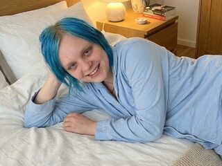 naked camgirl fingering pussy SundaySchwind