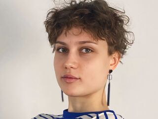 live teaser cam TheolaTunison