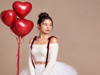 chat room live show TomikaHocket