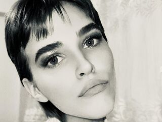 camgirl video chat room UdelaHailey