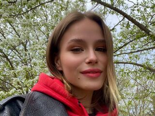 camgirl porn VeronaBrucker