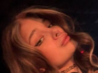 adult video chat room ViolaKerelina