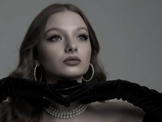 naked cam girl picture YuriHuprich